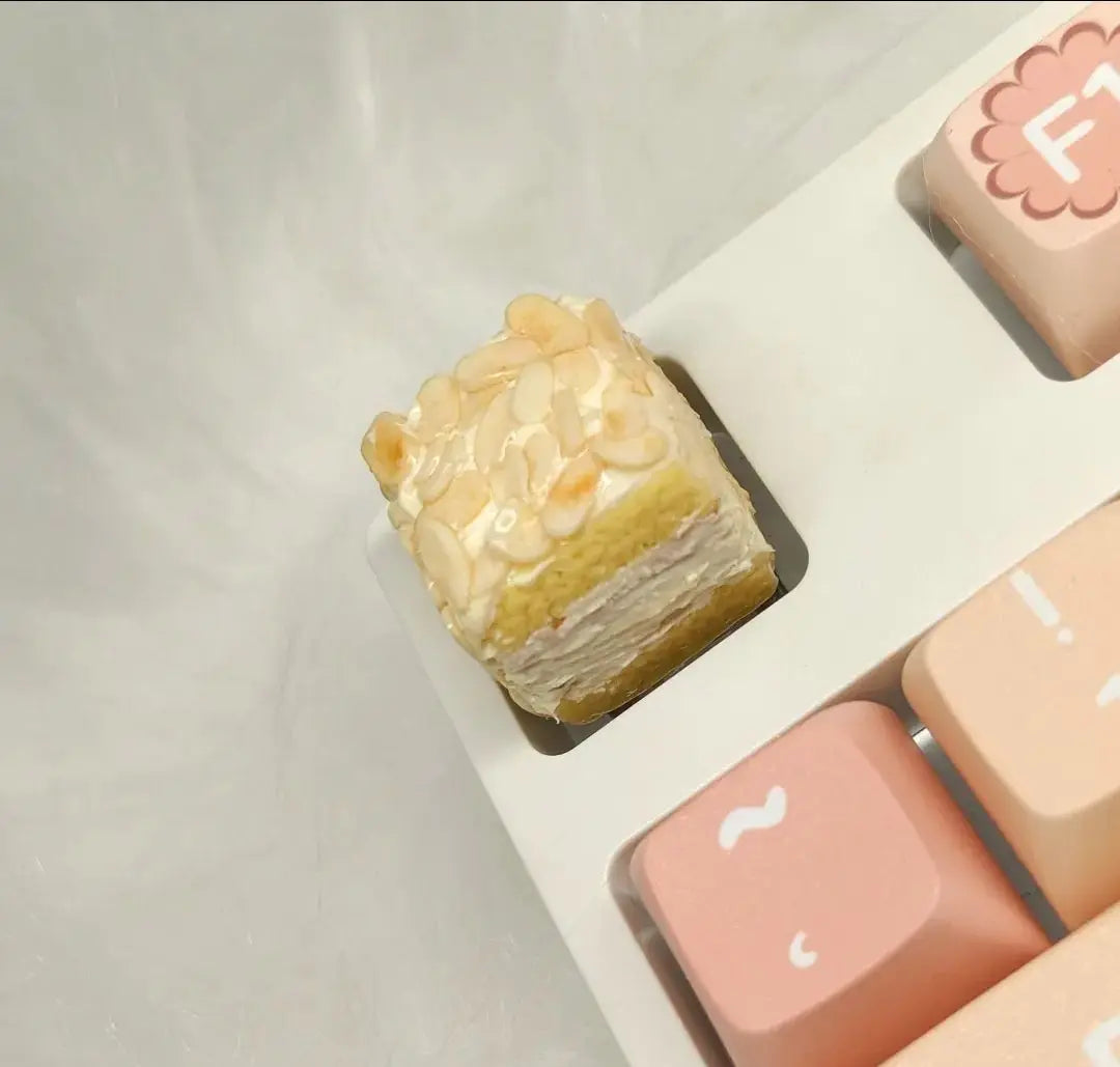 Original Cute Cake Keycap Kawaii Clay Keyboard Caps Custom Handmade Game Artistic Keycaps for Mechanical Keyboard Gift MX Switch